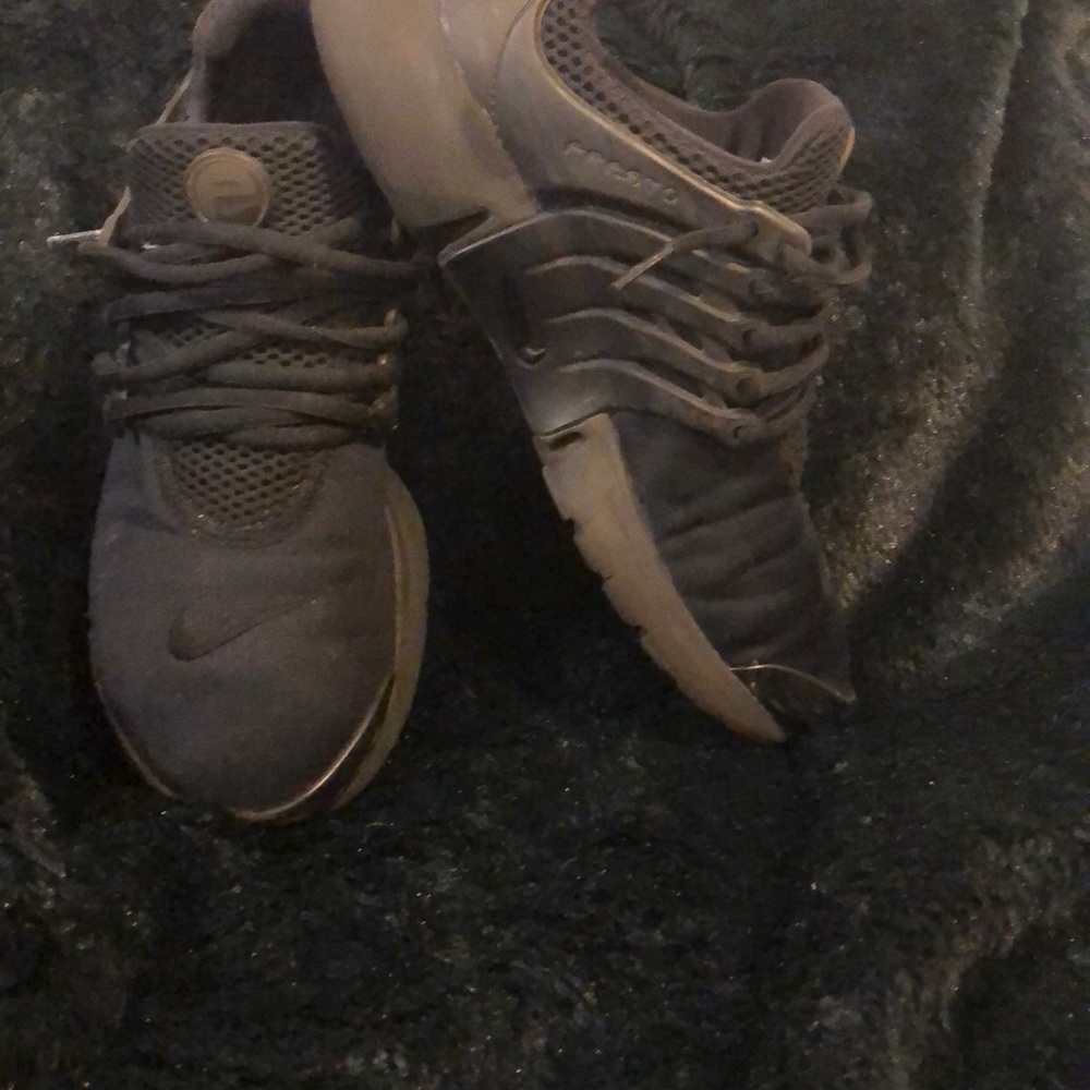 Nike - Picture 4 of 5